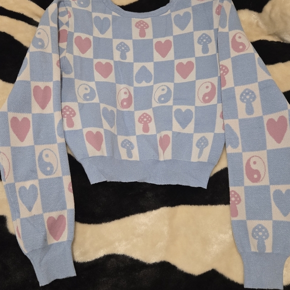 Button Up Checkered Cardigan - Picture 2 of 5